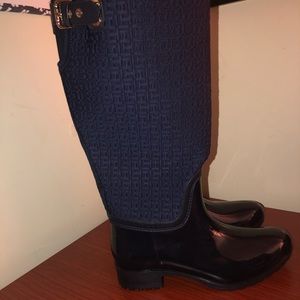 Tommy Hilfiger Navy Fhibe Women's Boot (New)